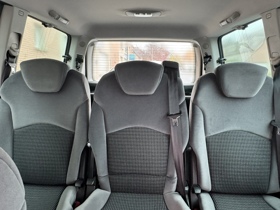 Citroen C8 — 17