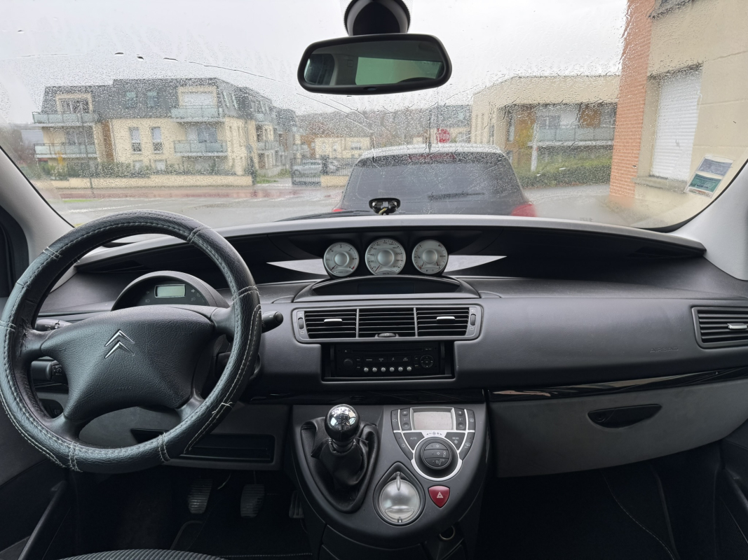 Citroen C8 — 11