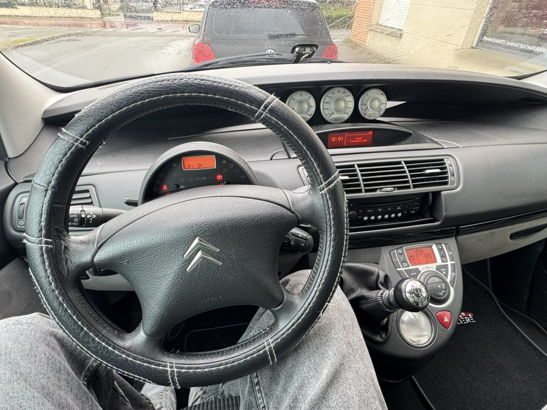 Citroen C8 — 12