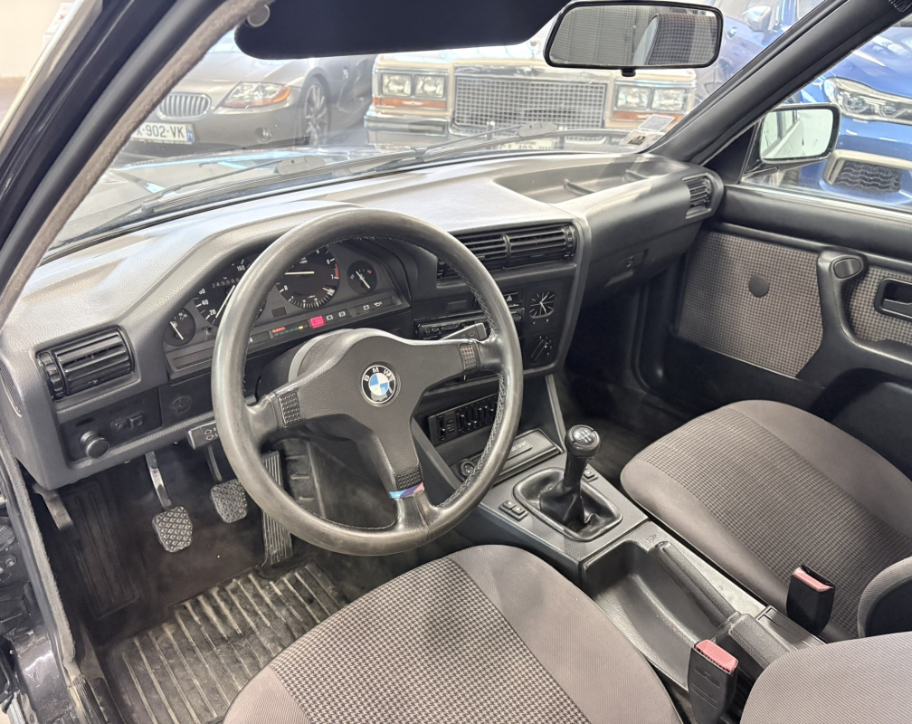 Bmw Série 3 — 8