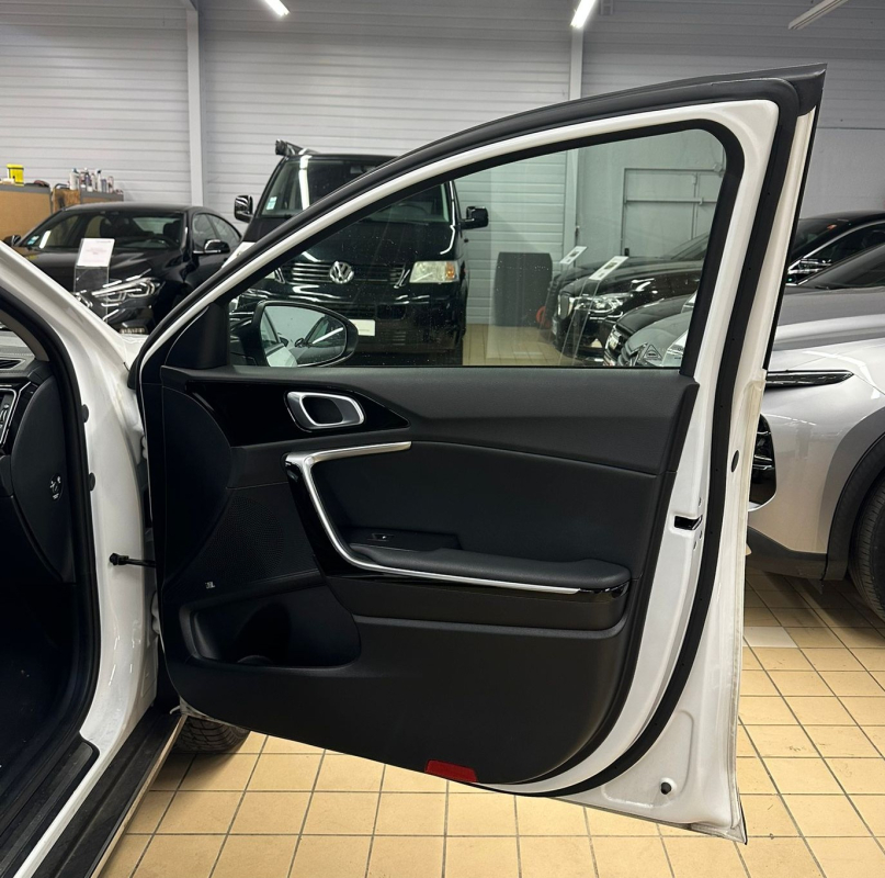 Kia Xceed — 32