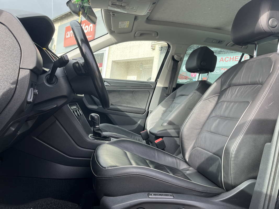 Volkswagen Tiguan — 11