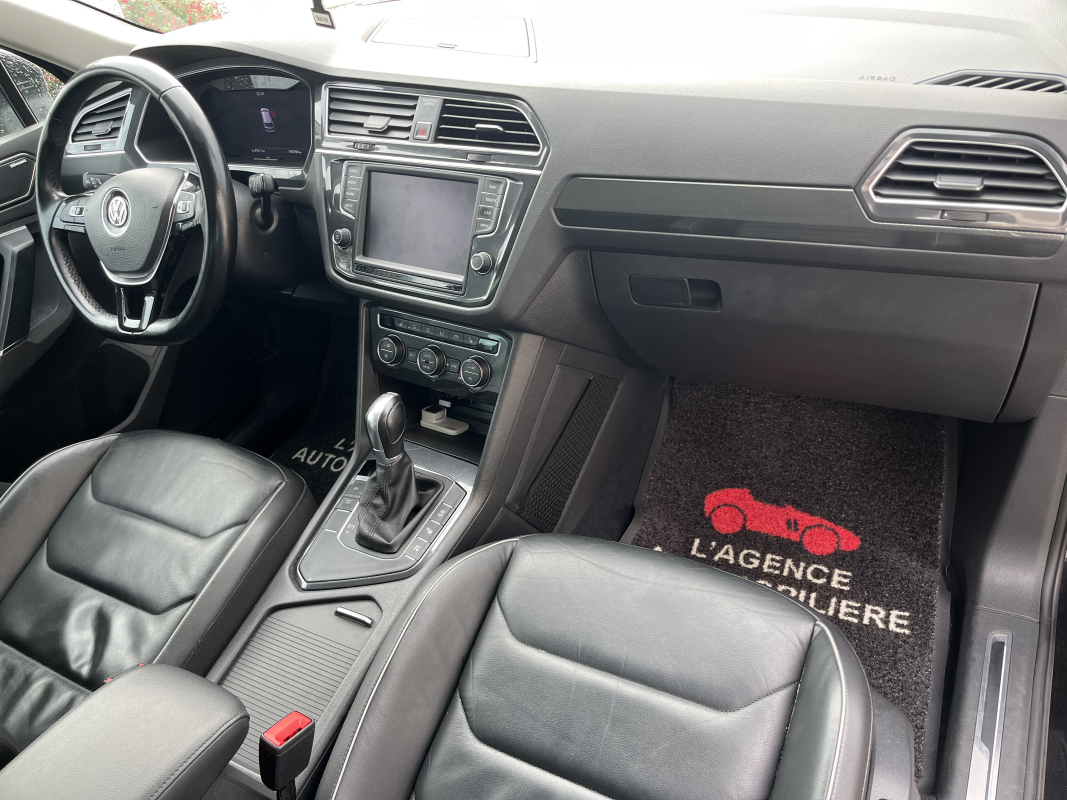 Volkswagen Tiguan — 13
