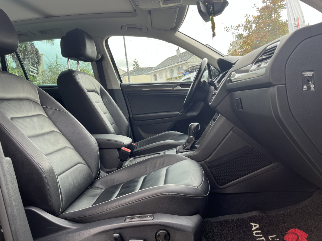 Volkswagen Tiguan — 14