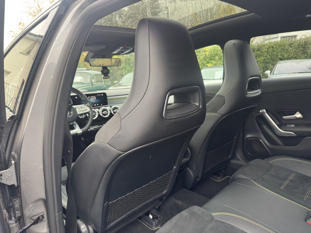 Mercedes Classe A — 16