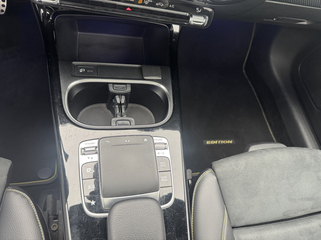 Mercedes Classe A — 27