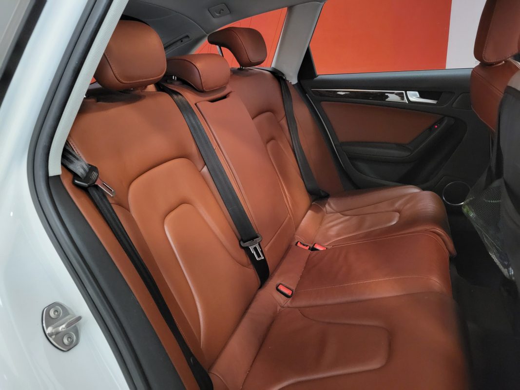 Audi A4 Avant — 26