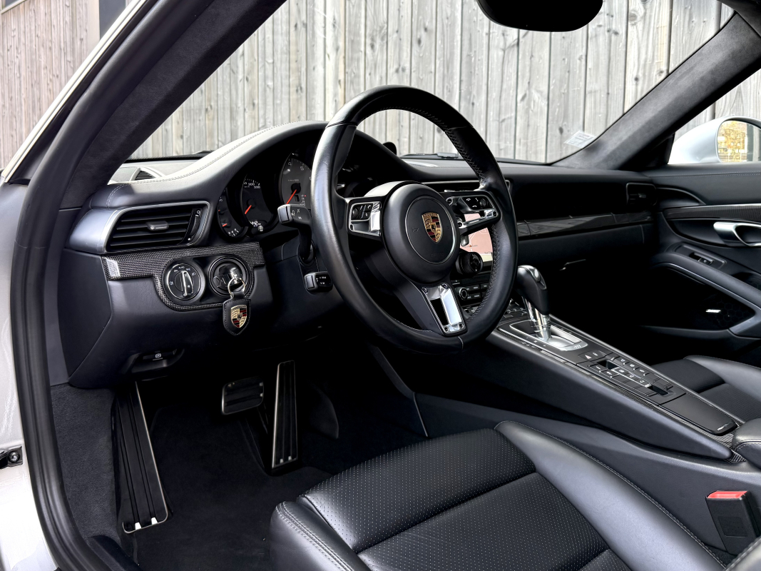 Porsche 911 — 5