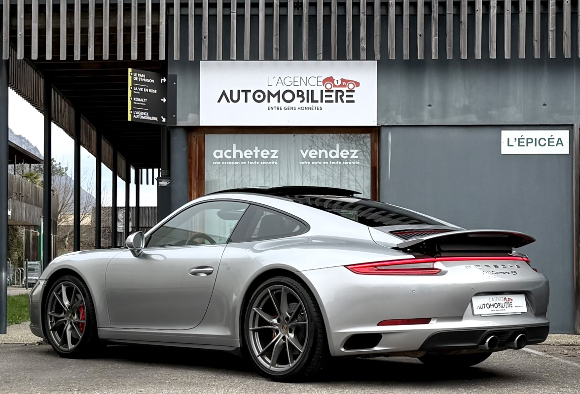 Porsche 911 — 3