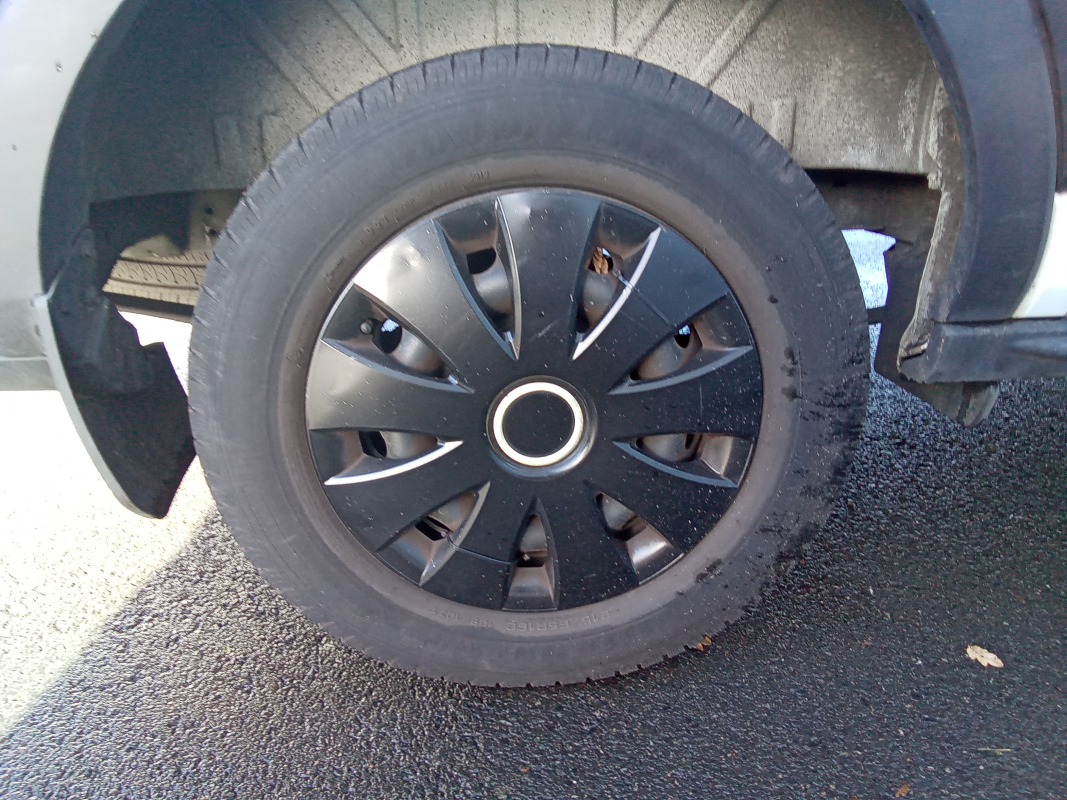 Ford Transit — 19