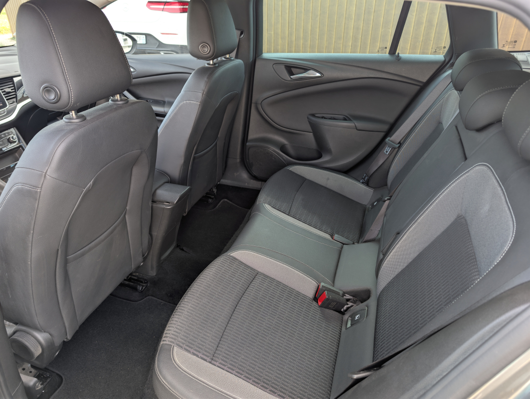 Opel Astra — 15