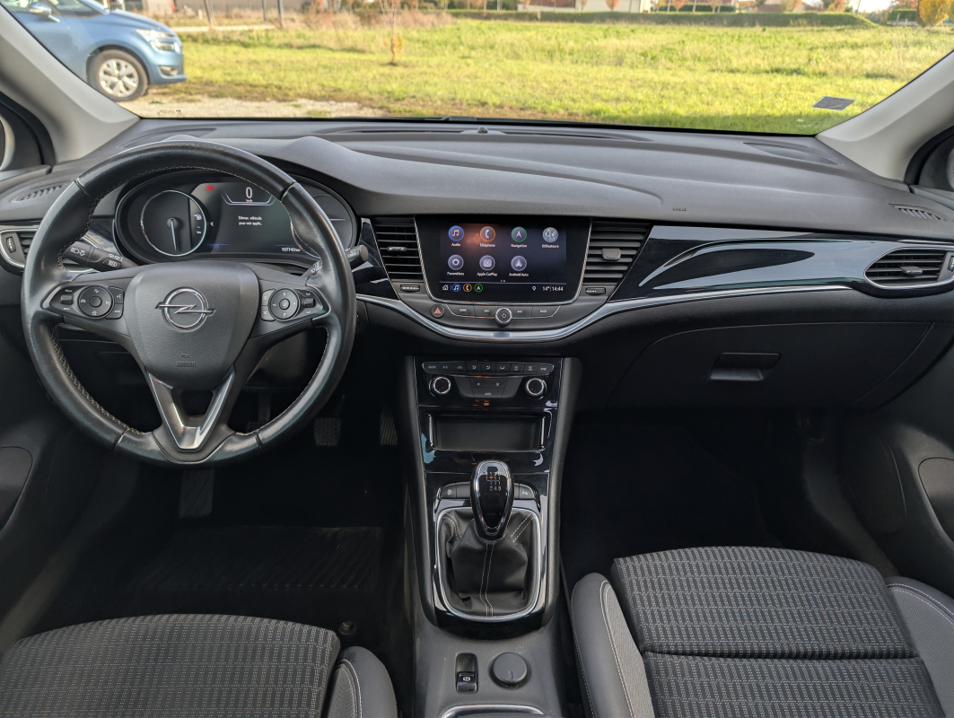 Opel Astra — 11