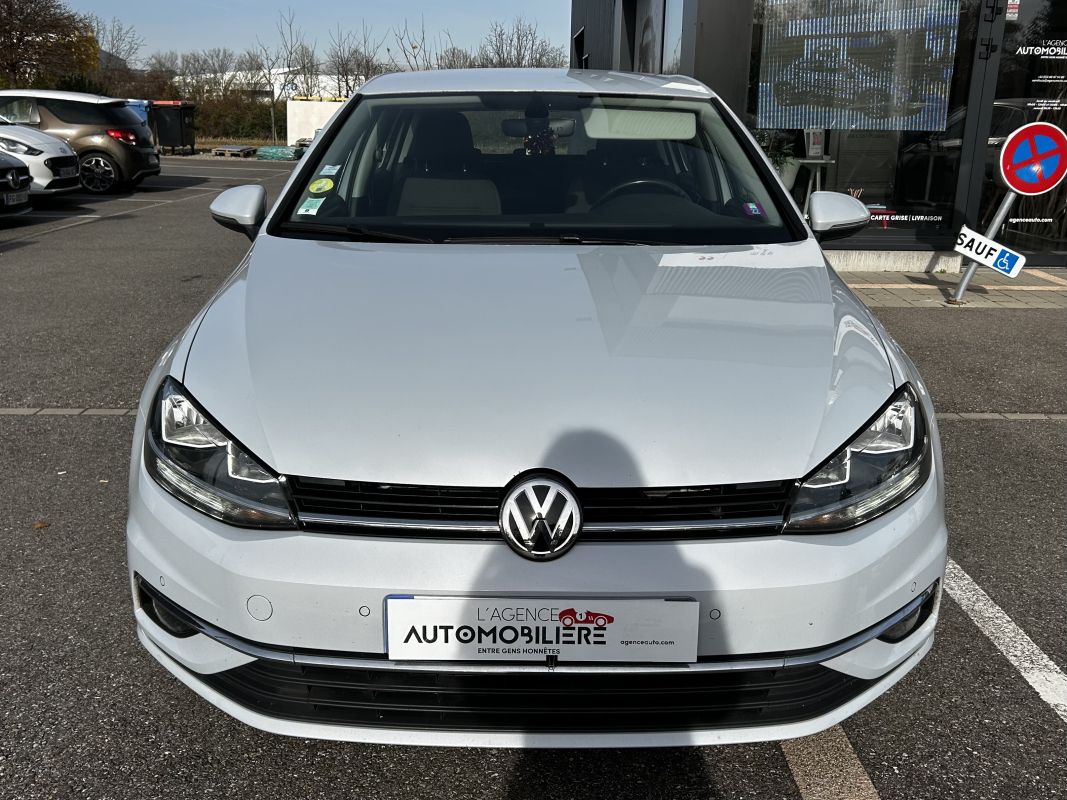 Volkswagen Golf — 2