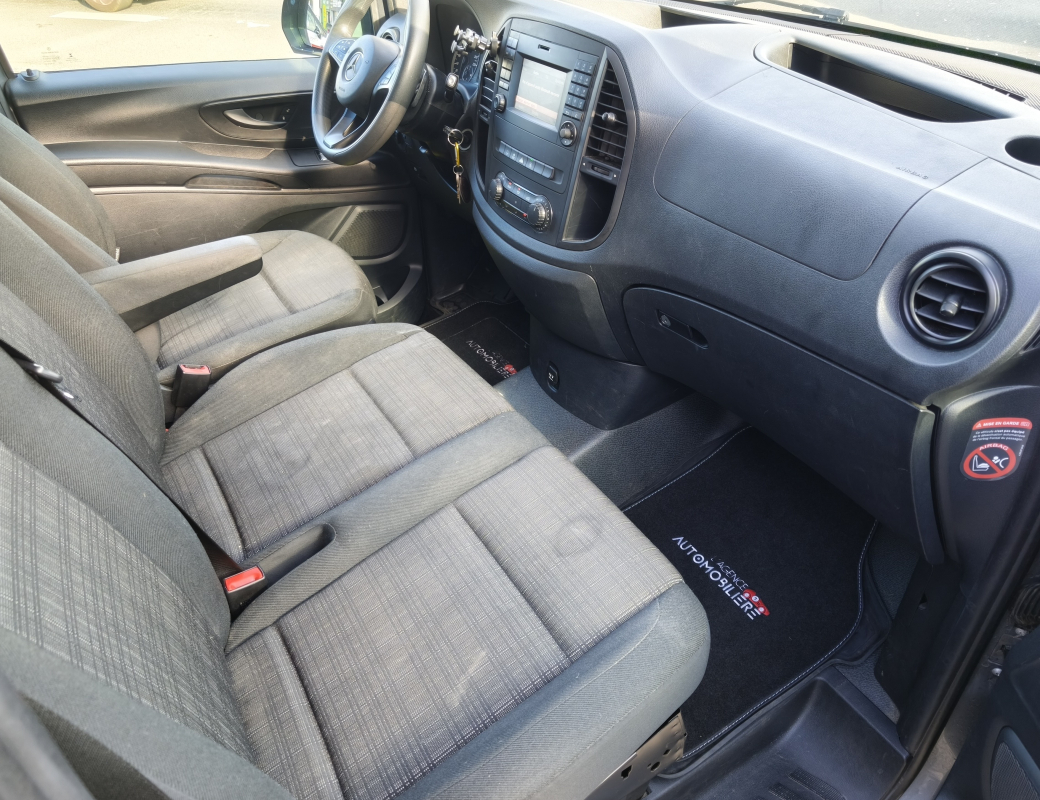 Mercedes Vito Tourer — 19