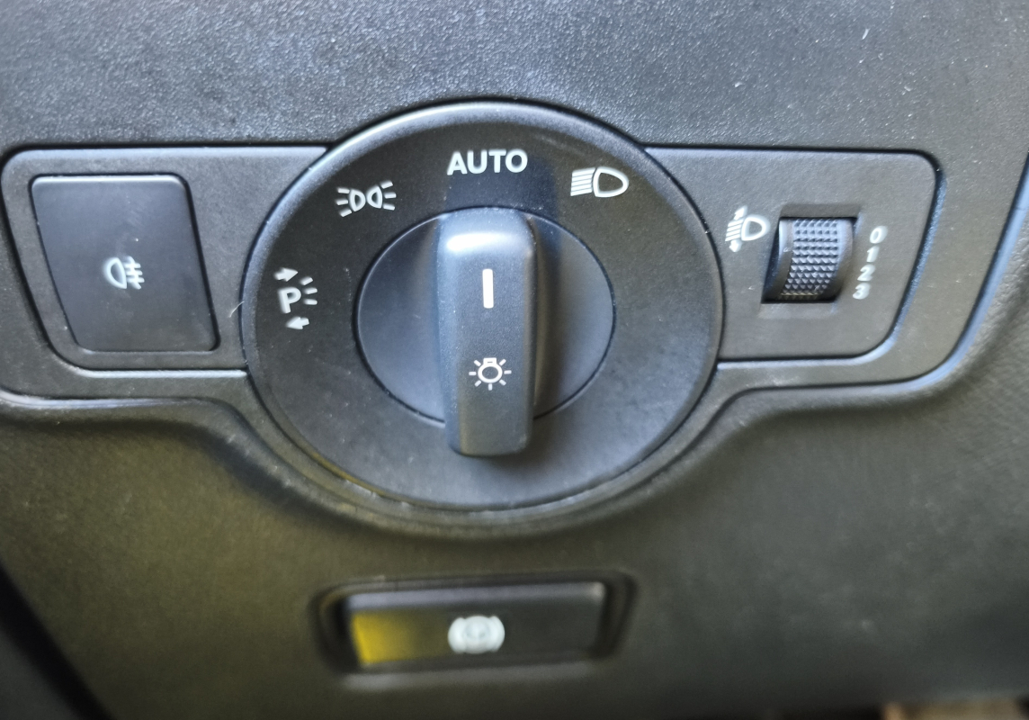 Mercedes Vito Tourer — 24