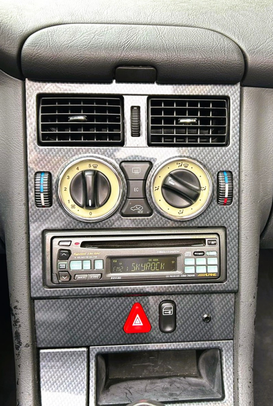 Mercedes SLK — 13