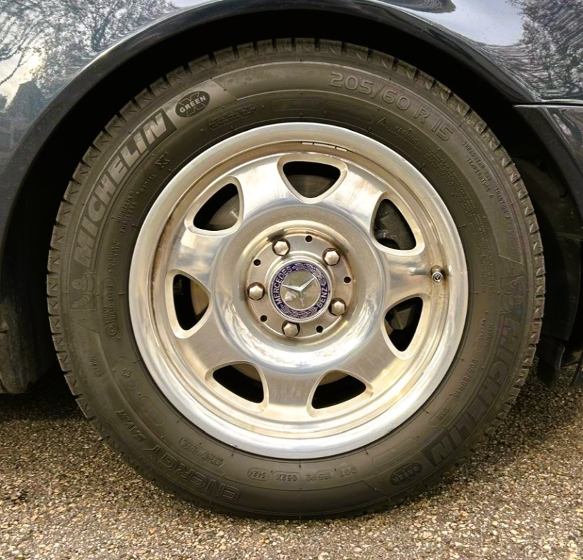 Mercedes SLK — 24