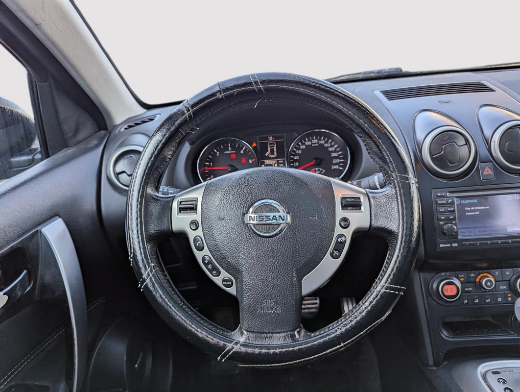Nissan Qashqai — 10