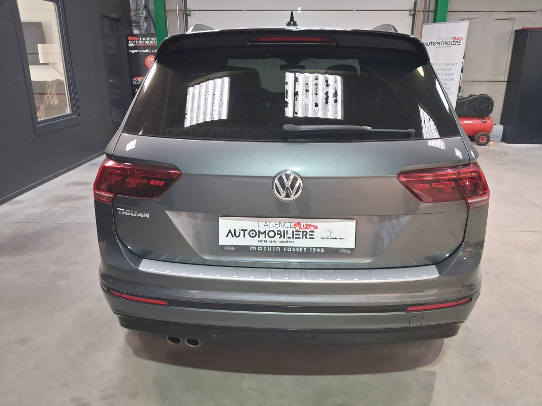 Volkswagen Tiguan — 7