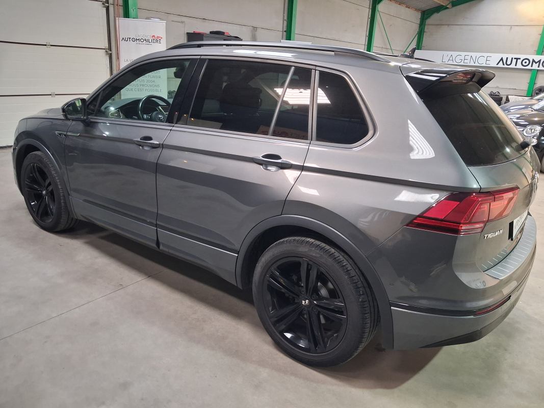 Volkswagen Tiguan — 9