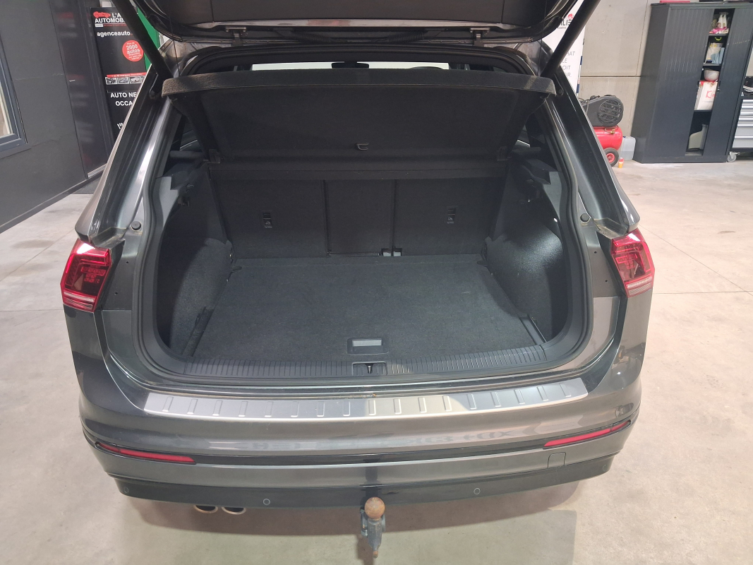 Volkswagen Tiguan — 10