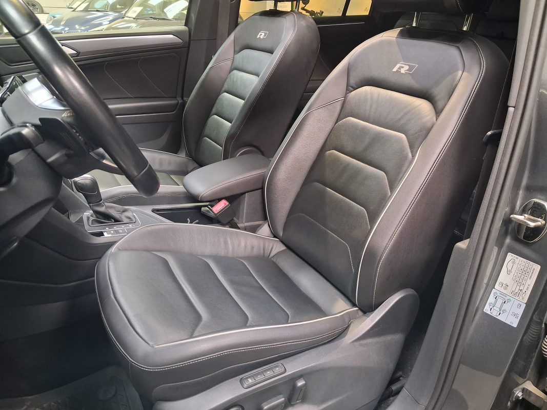 Volkswagen Tiguan — 15