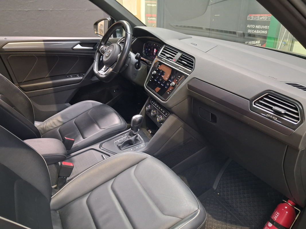 Volkswagen Tiguan — 19