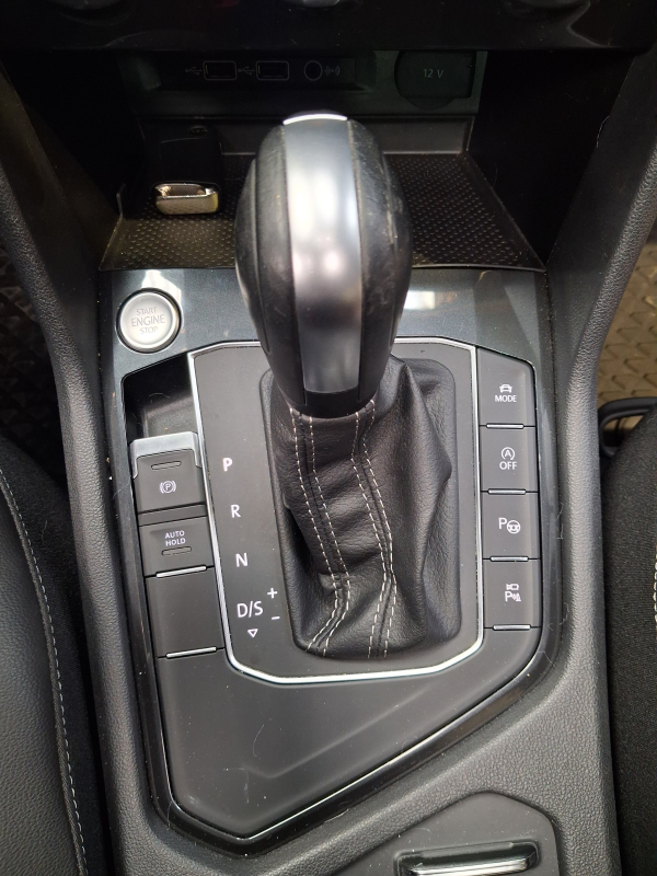 Volkswagen Tiguan — 20