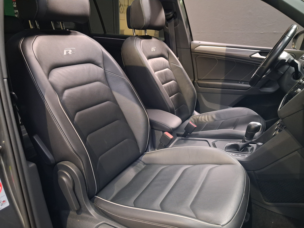 Volkswagen Tiguan — 23