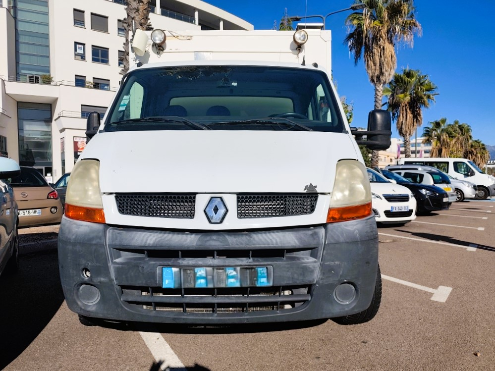 Renault Master — 2
