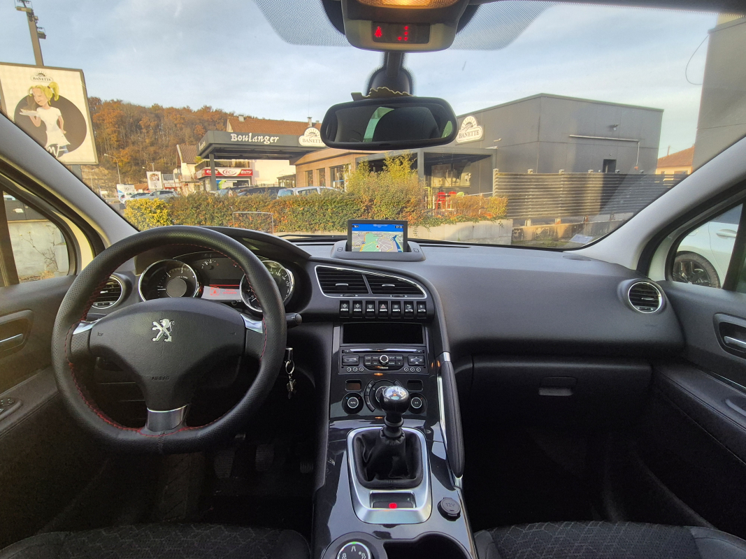 Peugeot 3008 — 27