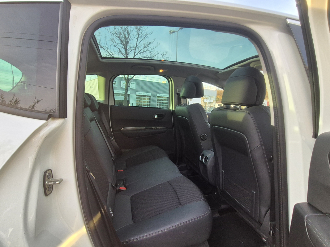 Peugeot 3008 — 25
