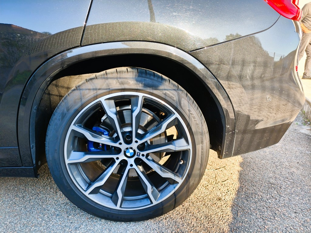 Bmw X3 — 9