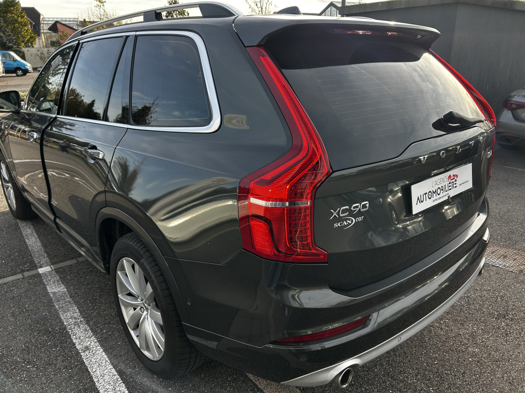 Volvo XC90 — 5