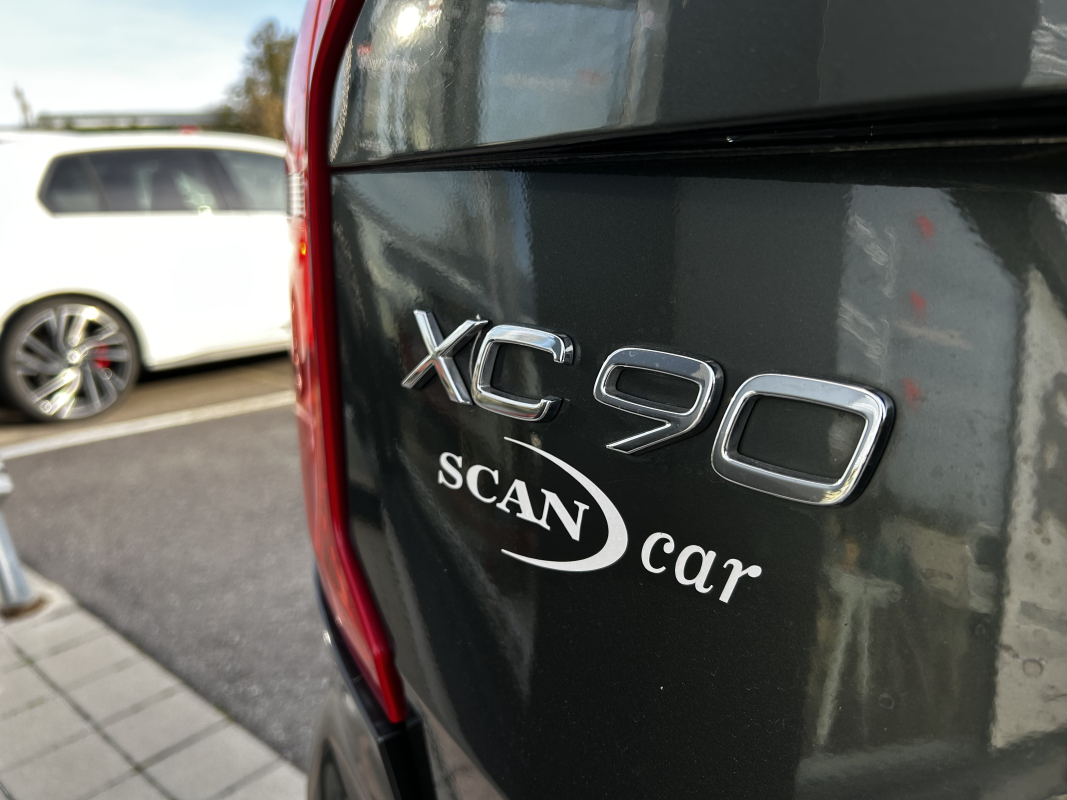 Volvo XC90 — 21