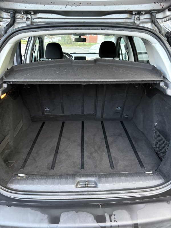 Peugeot 2008 — 12