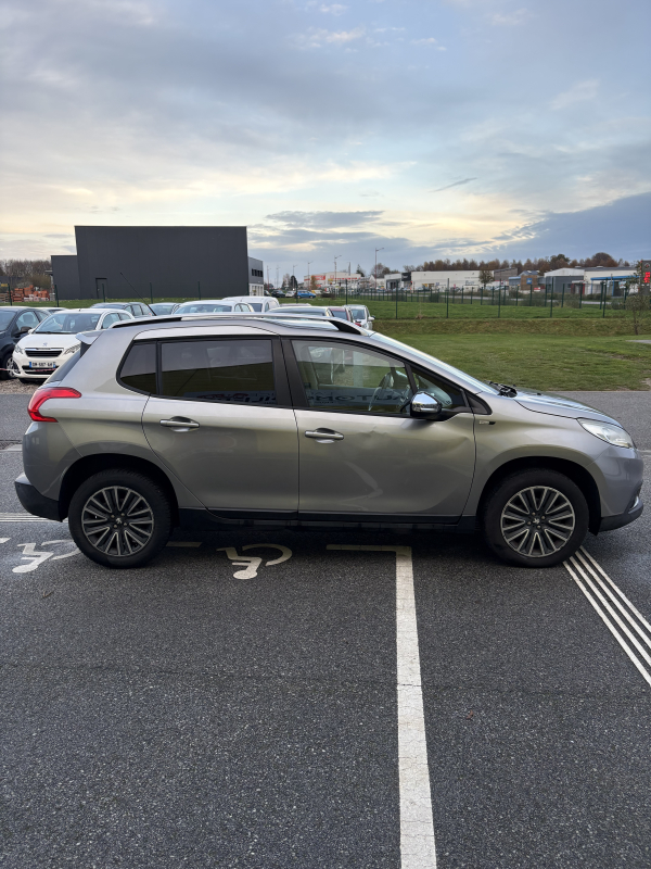 Peugeot 2008 — 5