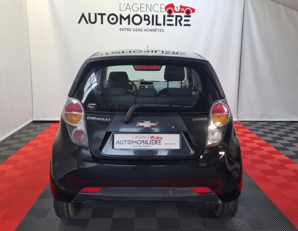Chevrolet Spark — 6