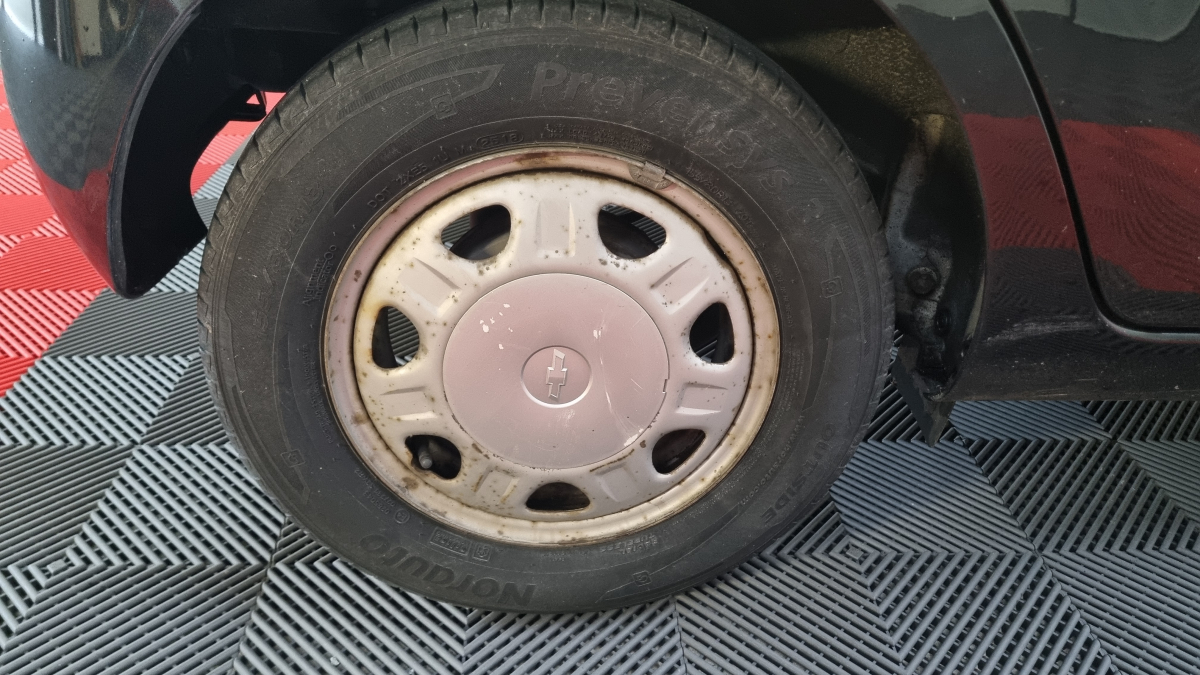 Chevrolet Spark — 24