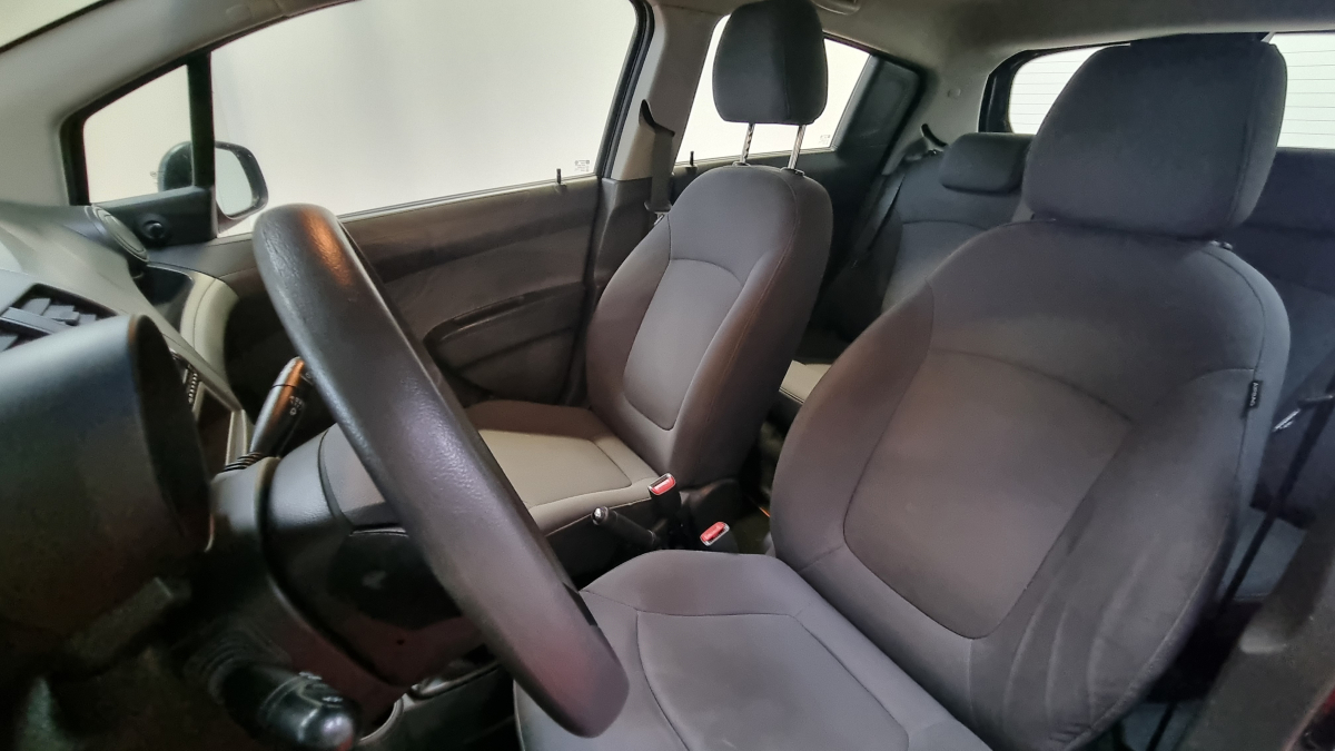 Chevrolet Spark — 12