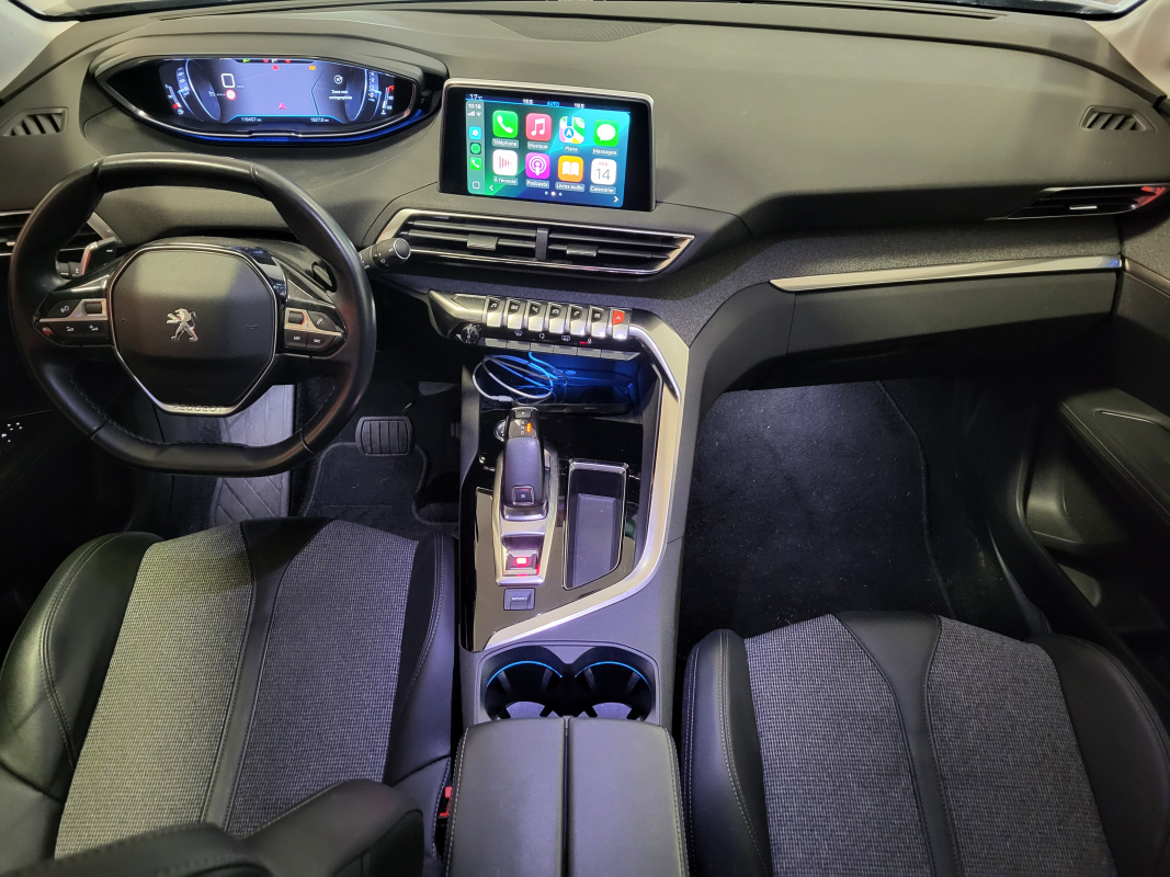 Peugeot 3008 — 12