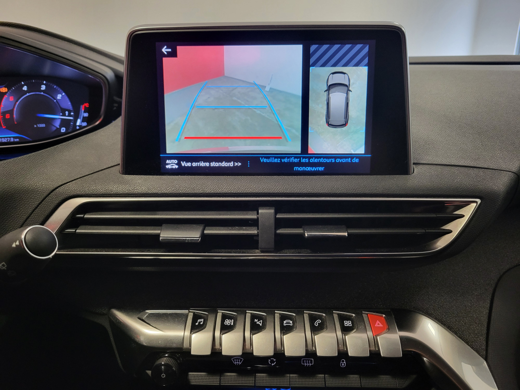 Peugeot 3008 — 15