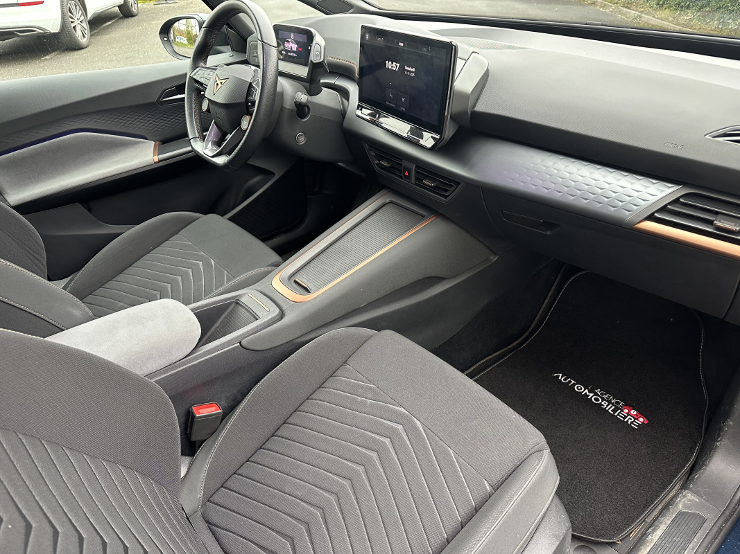 Cupra Born — 11
