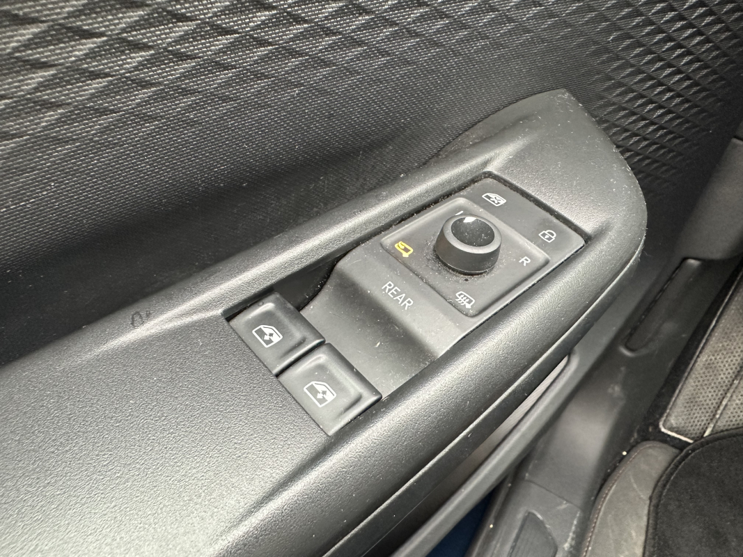 Cupra Born — 35