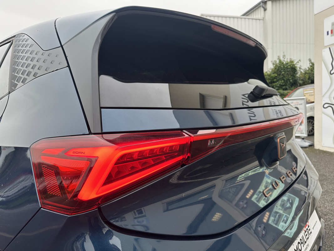 Cupra Born — 40