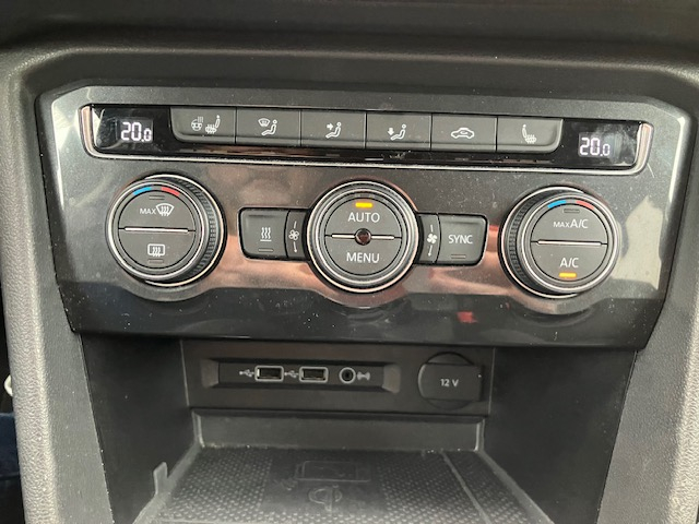Volkswagen Tiguan Allspace — 21