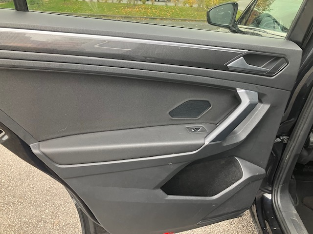 Volkswagen Tiguan Allspace — 30
