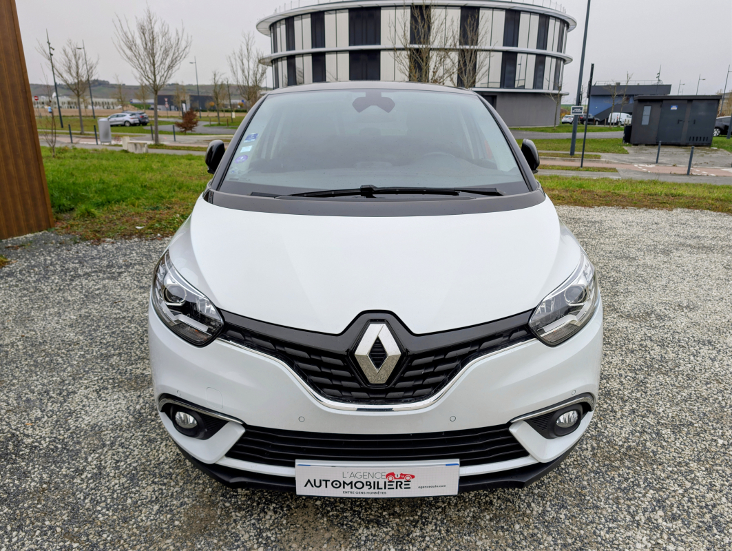 Renault Scenic — 8