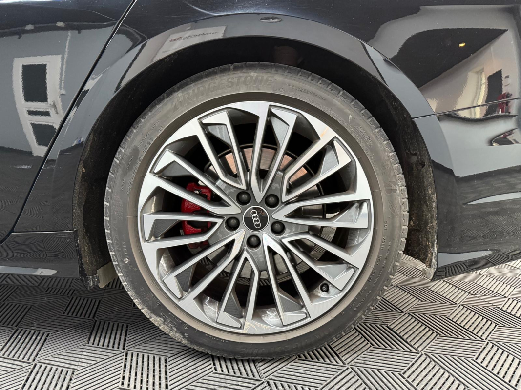 Audi A6 — 18