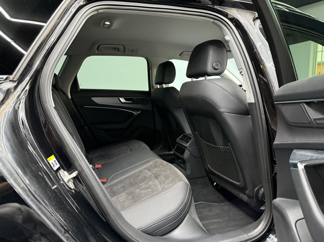 Audi A6 — 24